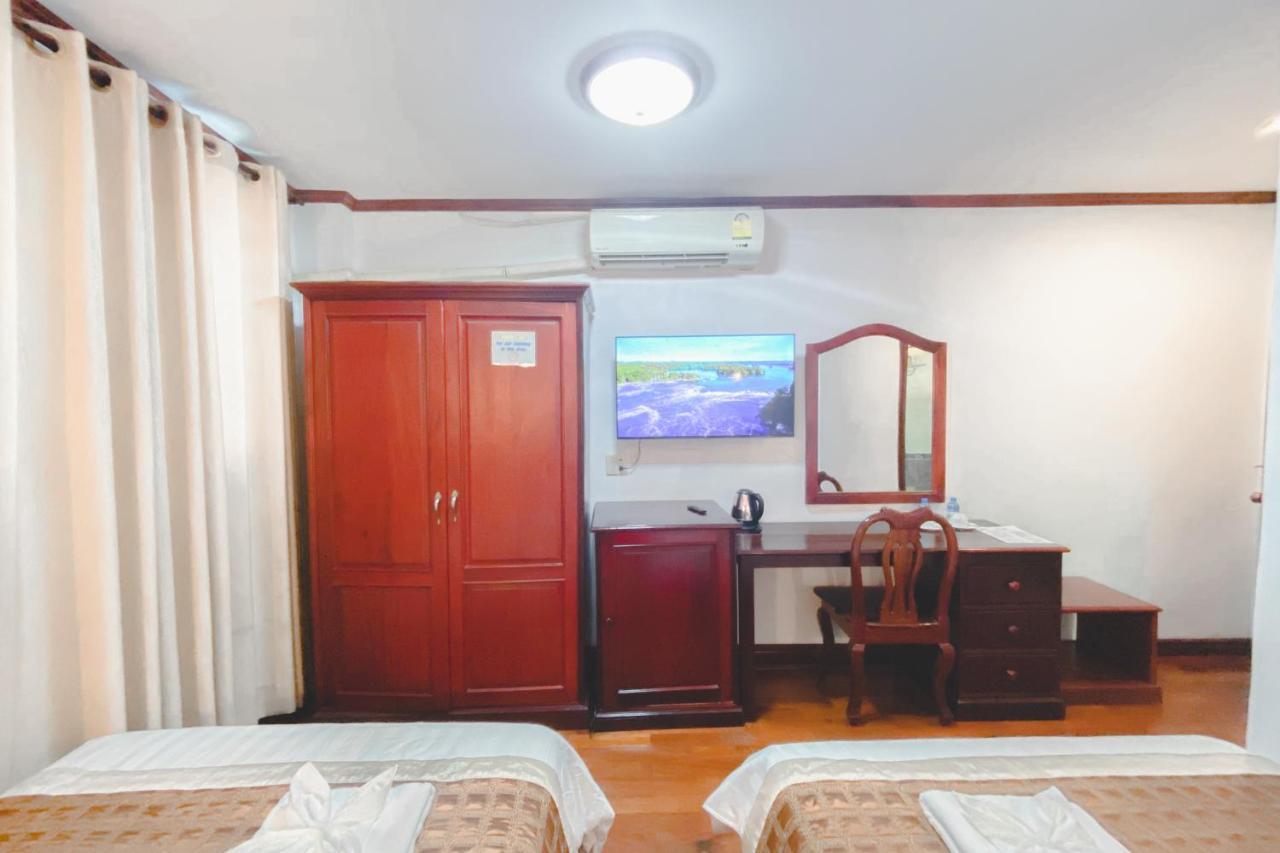Khampiane Hotel Ban Nongdouang 外观 照片