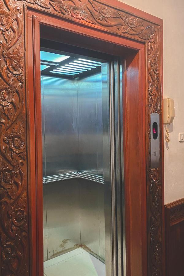 Khampiane Hotel Ban Nongdouang 外观 照片