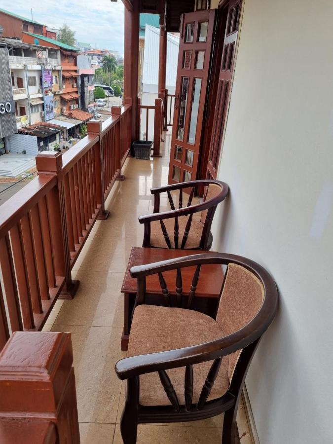 Khampiane Hotel Ban Nongdouang 外观 照片